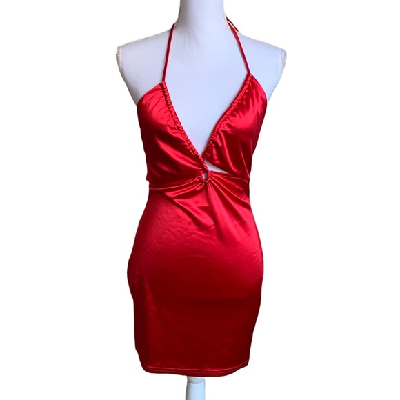Better Be Dresses & Skirts - Better Be Red Cut Out Backless Spaghetti Strap Dress Size  Small